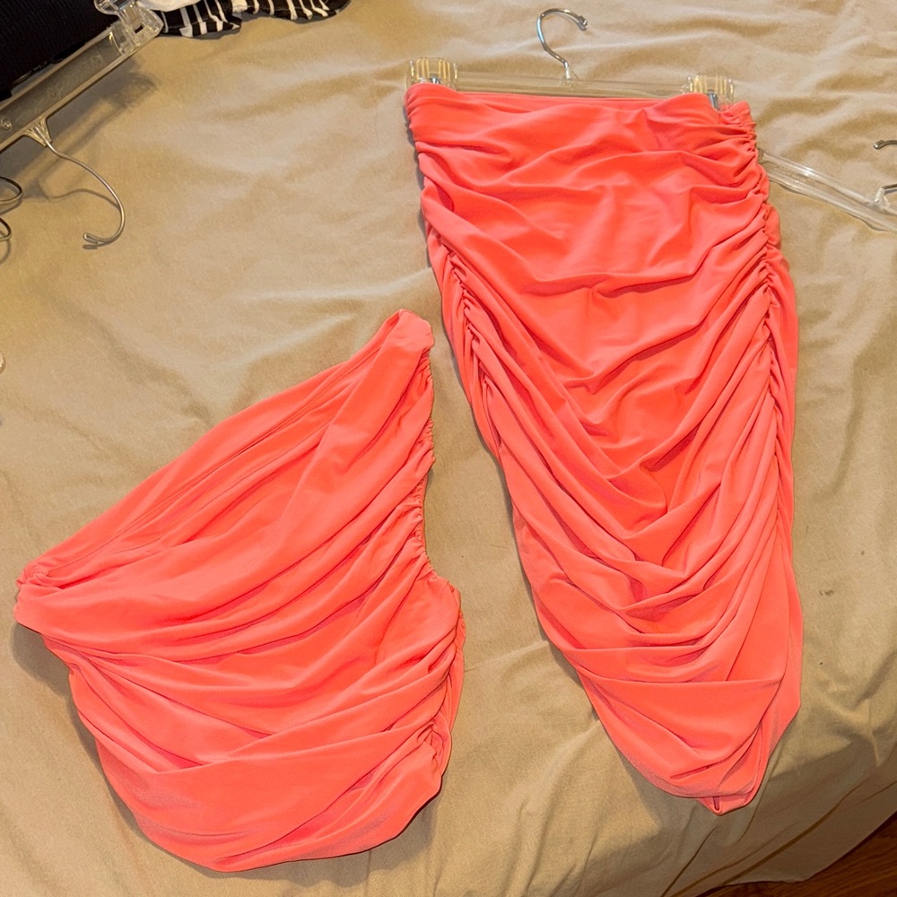 Express Coral Skirt Set